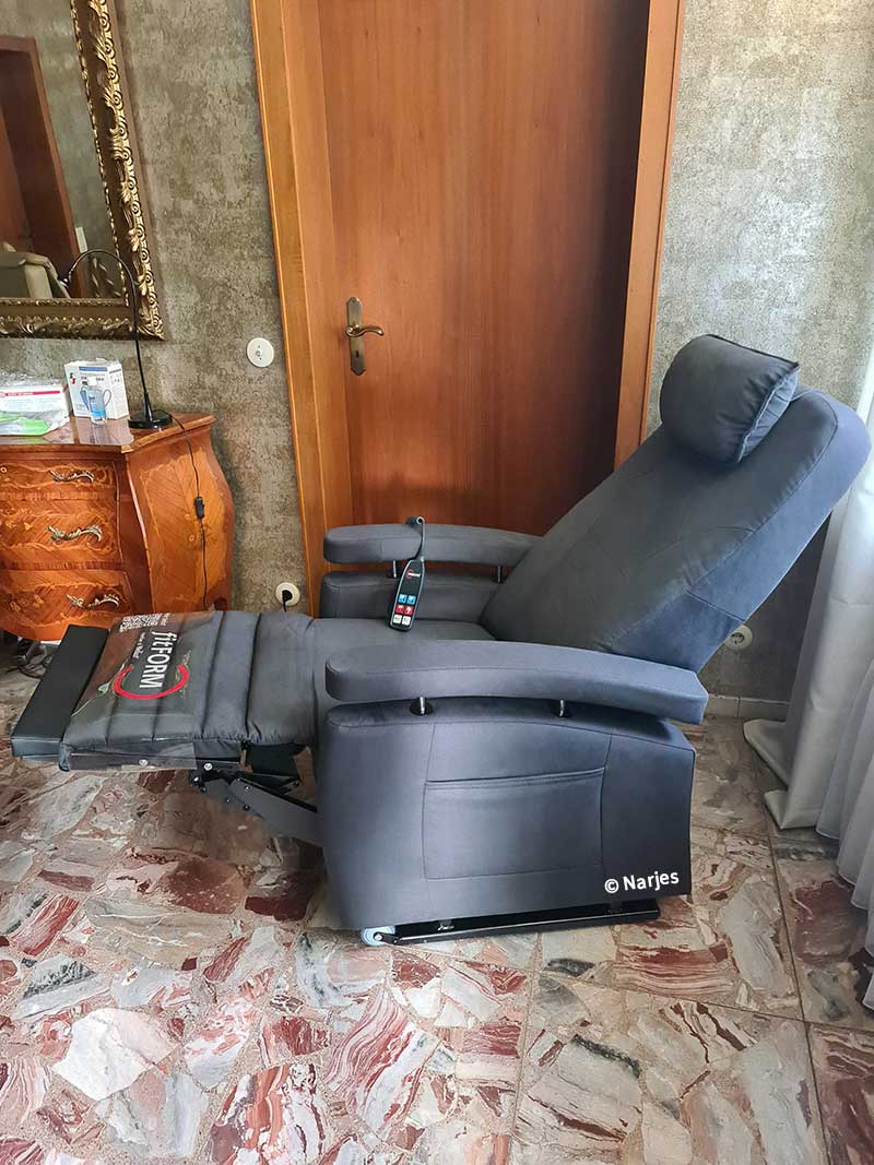 Rehasesessel, Pflegesessel, Aufstehsessel, Fitform 570 Vario Comfort 0049 anthrazit, verlängerte Fußstütze