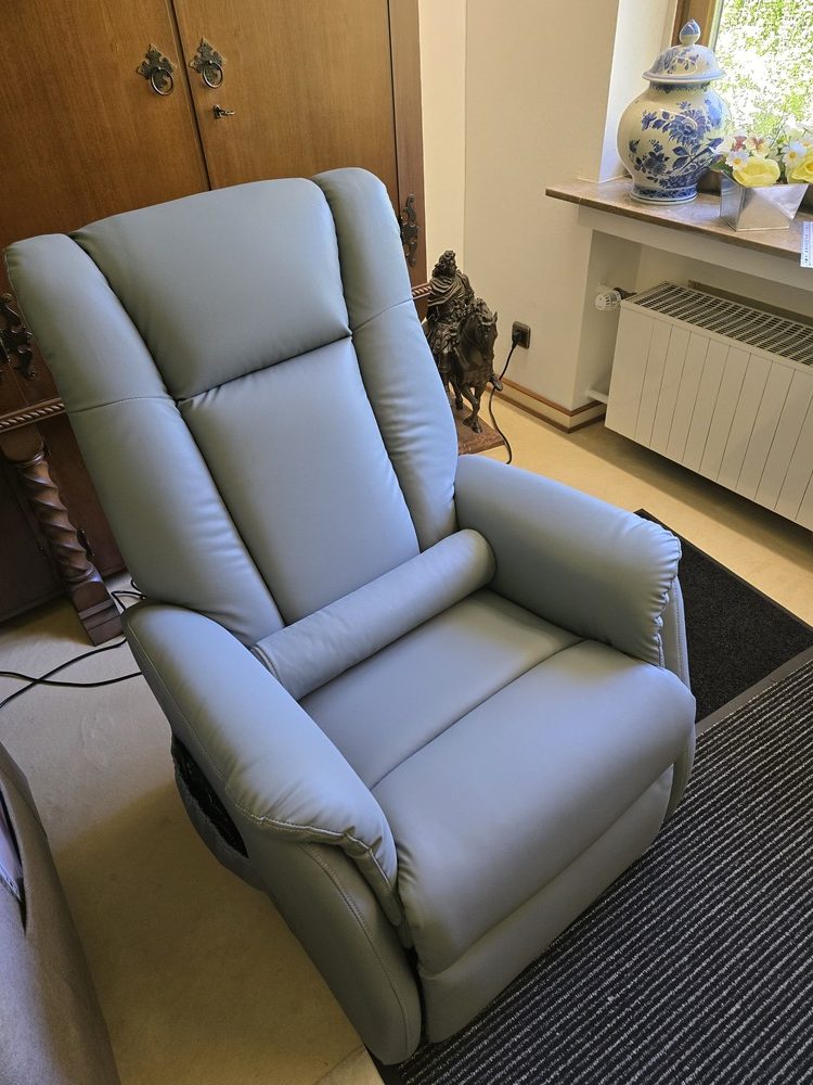 Medtrade Windsor Pflegesessel in grau.